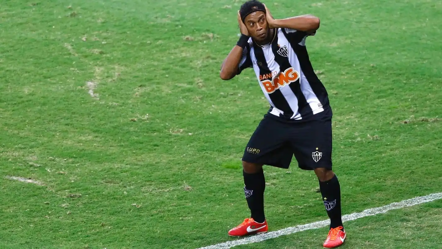 菲戈站在这 菲戈站在这