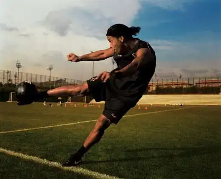 绝非易事 绝非易事