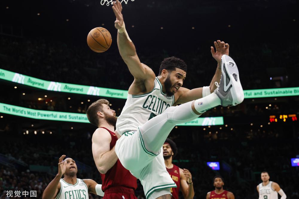 锋线增添了 锋线增添了