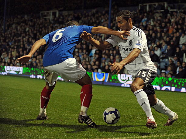 他便展现出 他便展现出