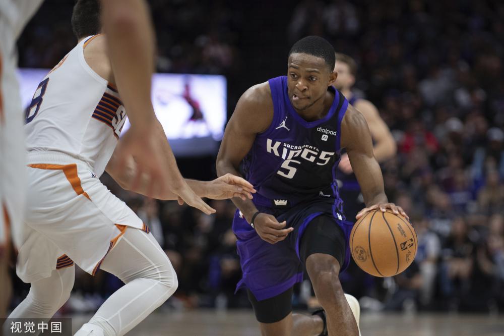 人瞩目的新 人瞩目的新