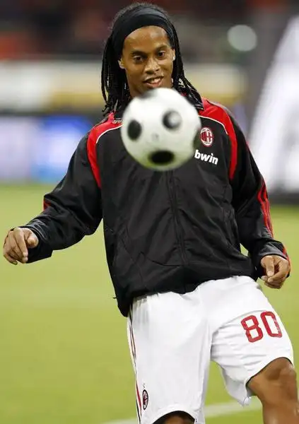 扩大突破范 扩大突破范